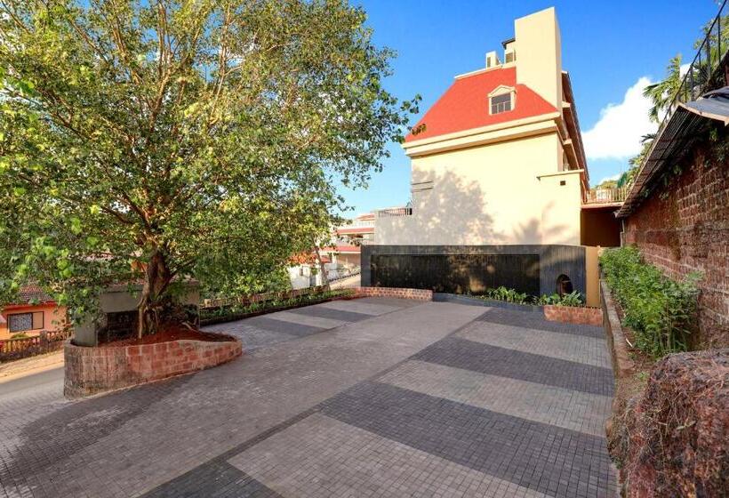 אתר נופש Grand Mercure Goa Candolim