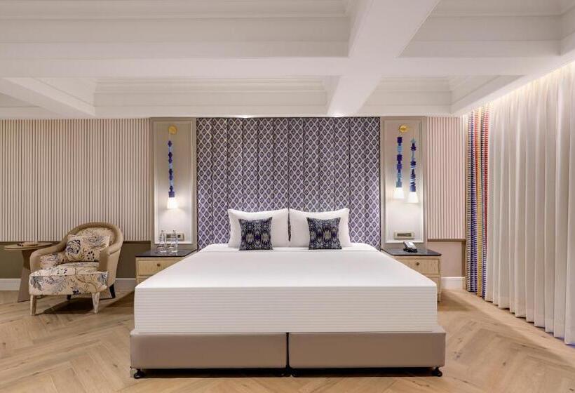 אתר נופש Grand Mercure Goa Candolim