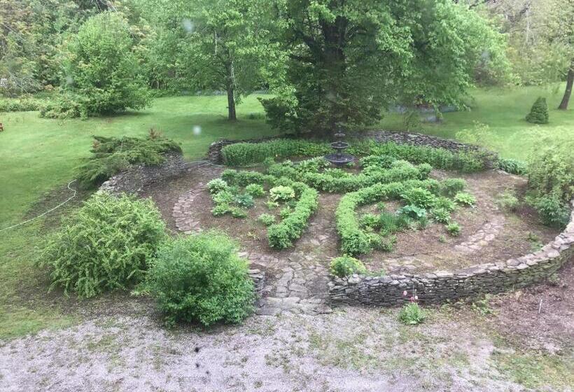 مبيت وإفطار Celtic Mansion Annfield Manor