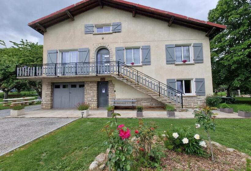 ベッドアンドブレックファースト Chambre D Hôtes ô Rendez Vous