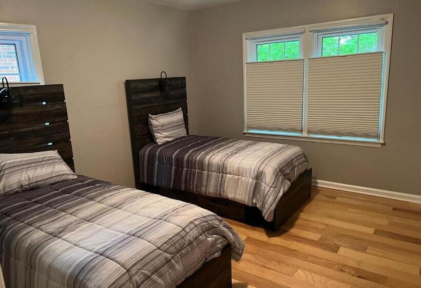 ベッドアンドブレックファースト Columbus Property