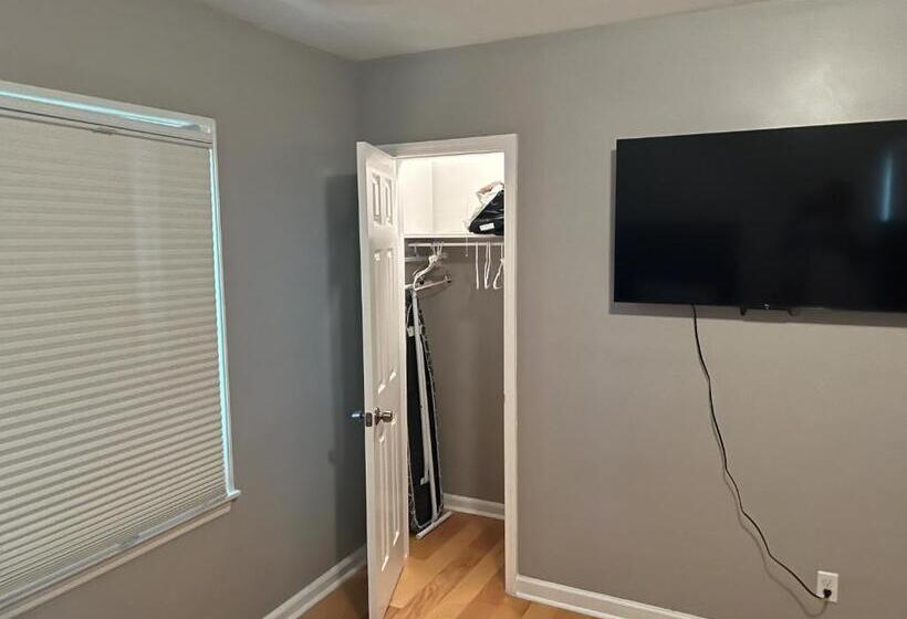 ベッドアンドブレックファースト Columbus Property