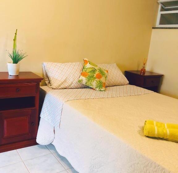 Bed and Breakfast Hostel Dos Gringos