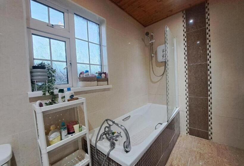 ベッドアンドブレックファースト Private In A House