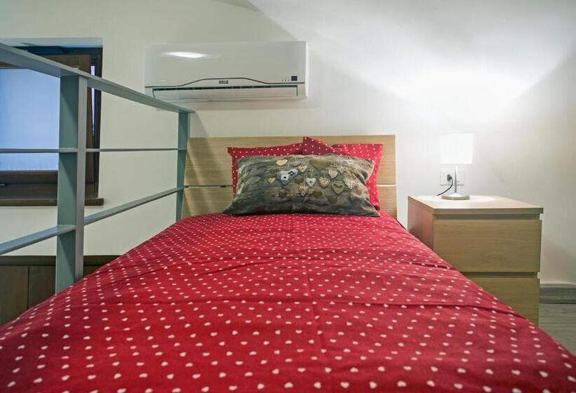 住宿加早餐  Sirene Holiday