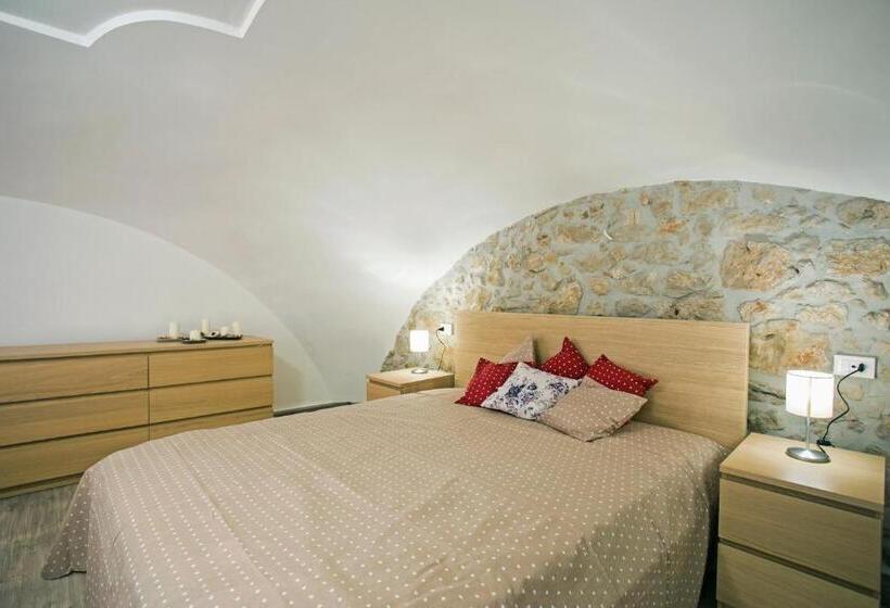 住宿加早餐  Sirene Holiday