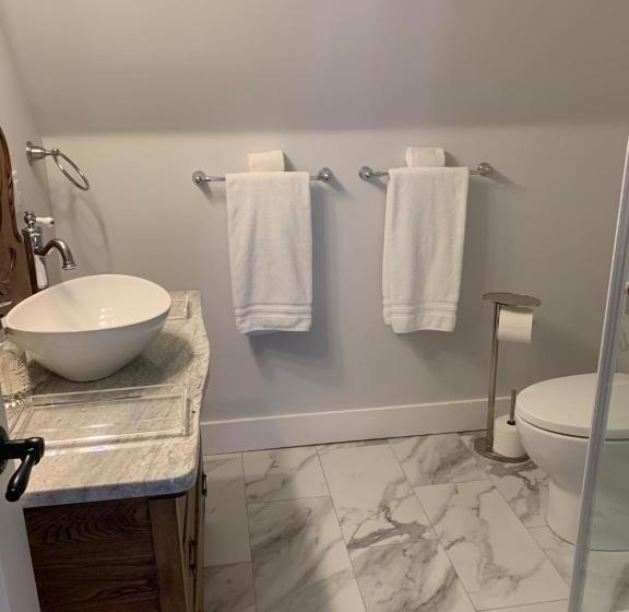 مبيت وإفطار The Red House Fredericton