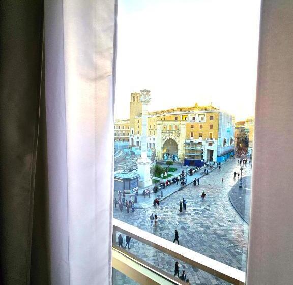 تختخواب و صبحانه Trilogy Prestige   Central Premium Suites