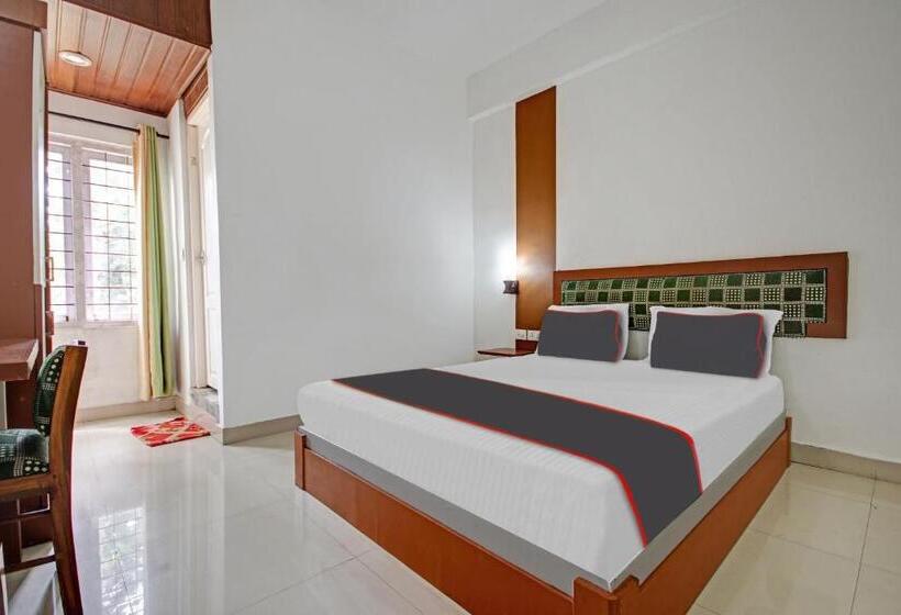 Collection O 81198 Maqintosh Hotel Thekkady