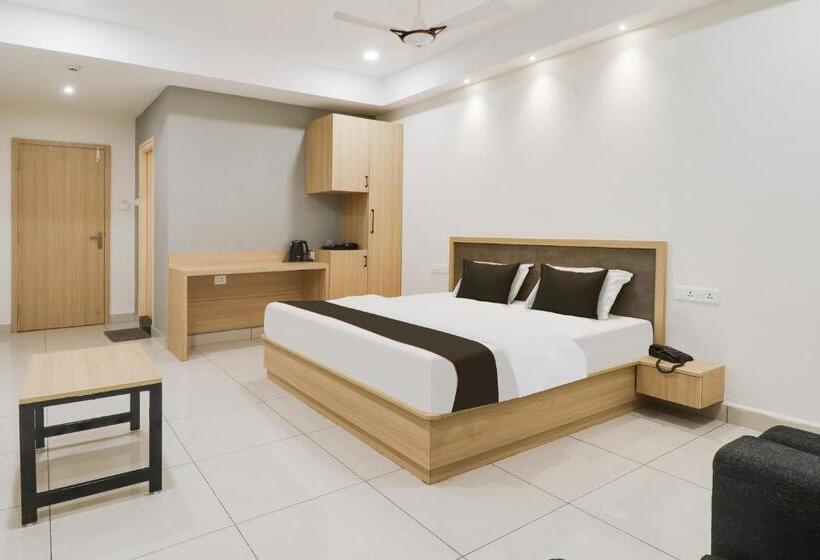 Collection O 81219 Hotel River View