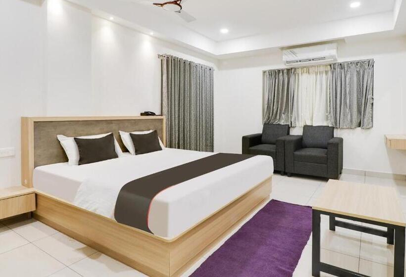 Collection O 81219 Hotel River View