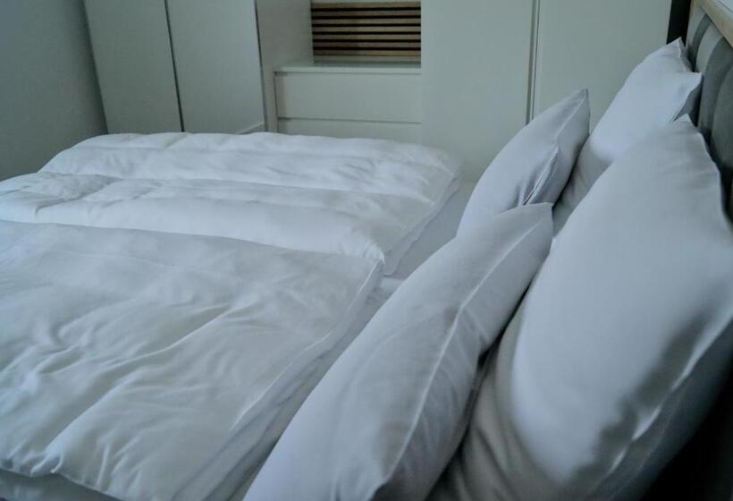 Boutique Hotel Greenleaf