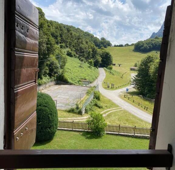 ホテル Albergo Rifugio Cainallo