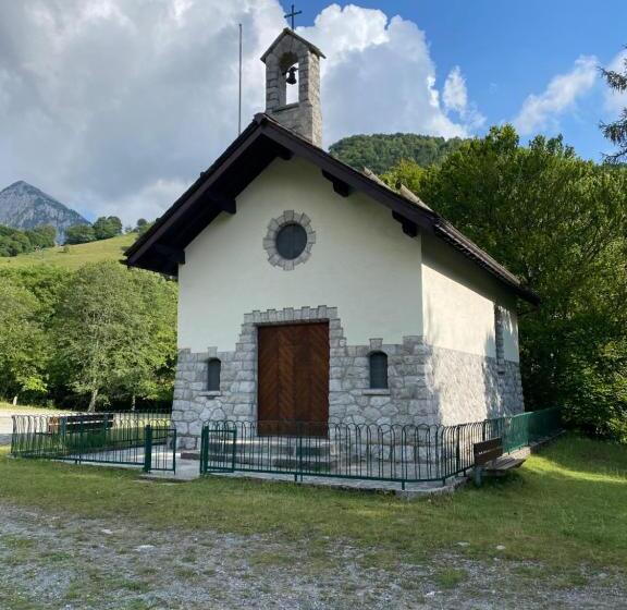 בית מלון כפרי Albergo Rifugio Cainallo