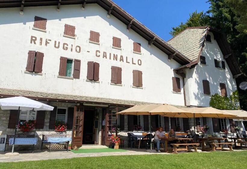 ホテル Albergo Rifugio Cainallo
