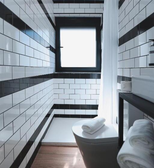 هتل Alma Candida 25