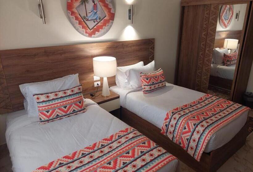 호텔 Azal Lagoons Resort Abu Simbel