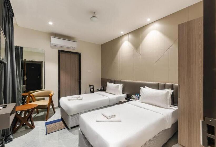 בית מלון כפרי Bafna Lawn