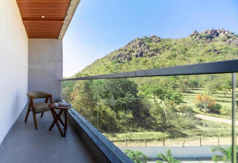 בית מלון כפרי Bafna Lawn