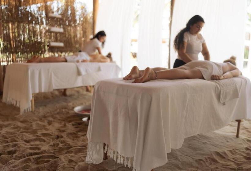 בית מלון כפרי Bambu Blu Lagoon Homes