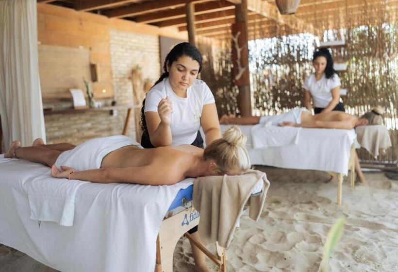 בית מלון כפרי Bambu Blu Lagoon Homes