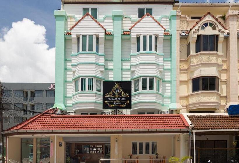 فندق Bevans Place Karon