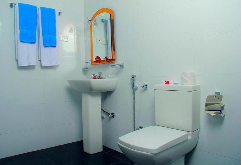 Отель Blue Whales