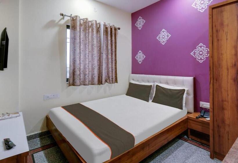 בית מלון כפרי Collection O Gitanjali & Restaurant