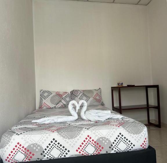 胶囊酒店 El Descanso