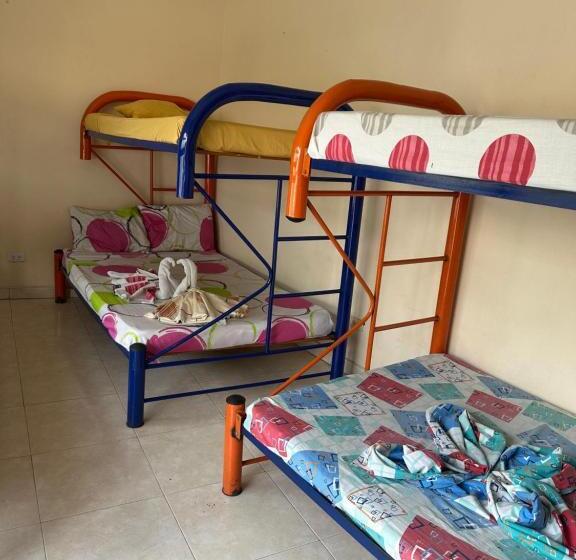 胶囊酒店 El Descanso