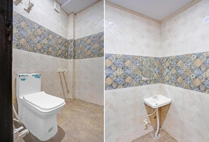 בית מלון כפרי Flagship Royal View