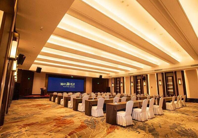 호텔 Golden Tulip Xuzhou Huaihai