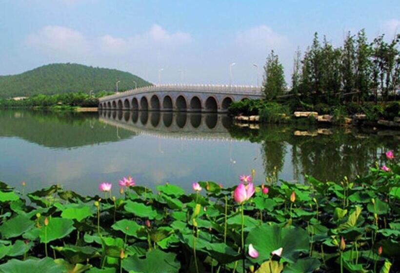 호텔 Golden Tulip Xuzhou Huaihai