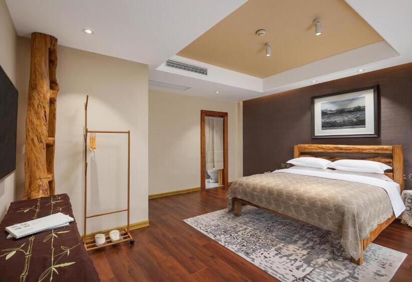 ホテル Guilin Village Creek Inn  Free Shuttle Bus To Train Railway Station Over 3 Nights One Way