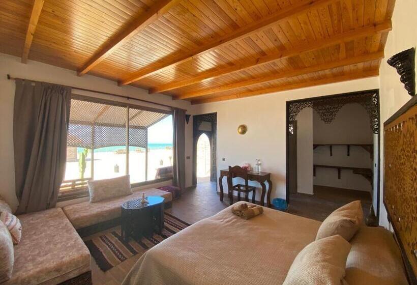 ホテル La Merveiille Guest House