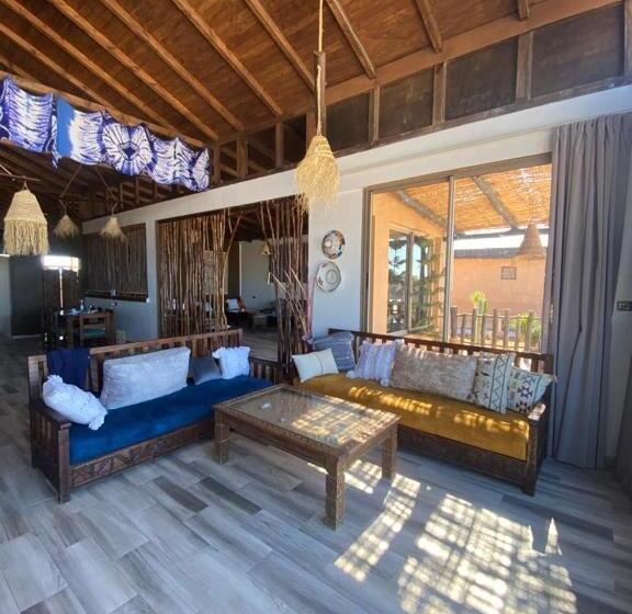 ホテル La Merveiille Guest House