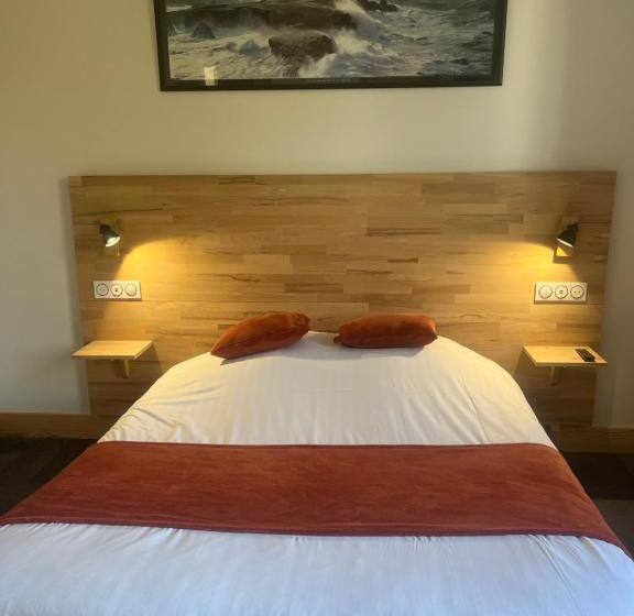 فندق Le Petit Montmartre