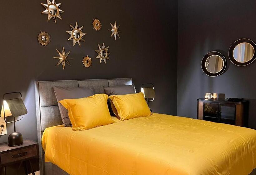 בית מלון כפרי Le Vieux Cèdre Grand Place