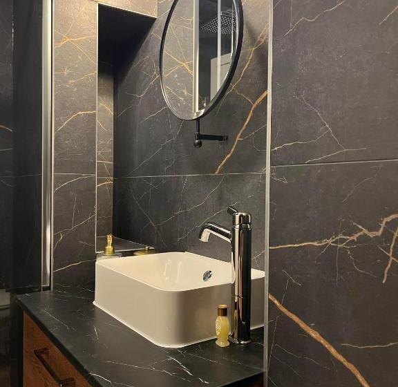 בית מלון כפרי Le Vieux Cèdre Grand Place