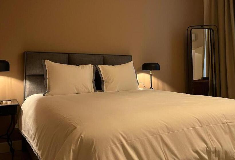 בית מלון כפרי Le Vieux Cèdre Grand Place