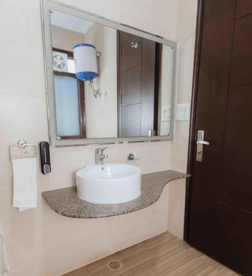 فندق Loomstay Smart Inn