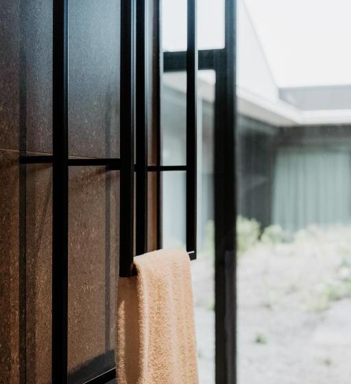 בית מלון כפרי Loxone Campus