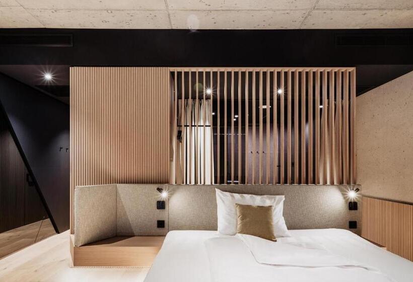 בית מלון כפרי Loxone Campus