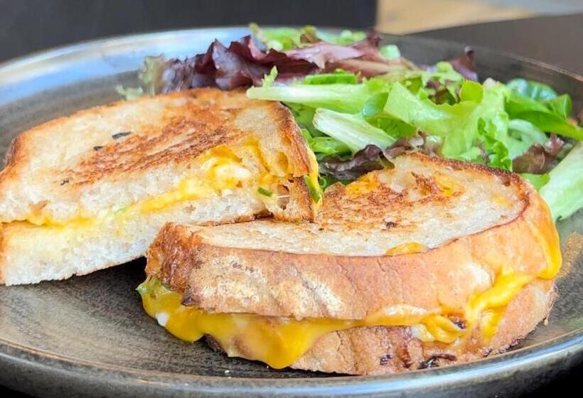 酒店 Meeting House