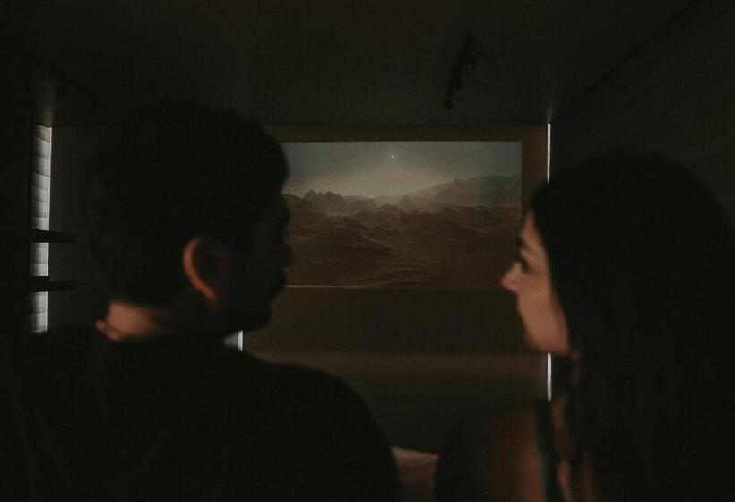 ホテル Mira Earth Studios