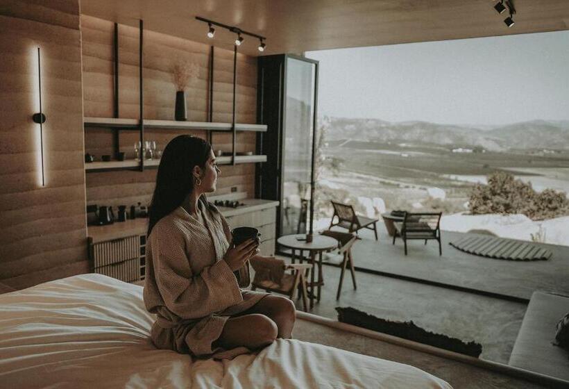 ホテル Mira Earth Studios