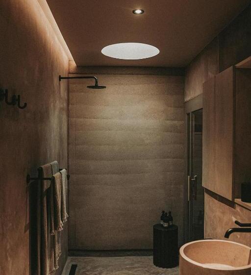 ホテル Mira Earth Studios