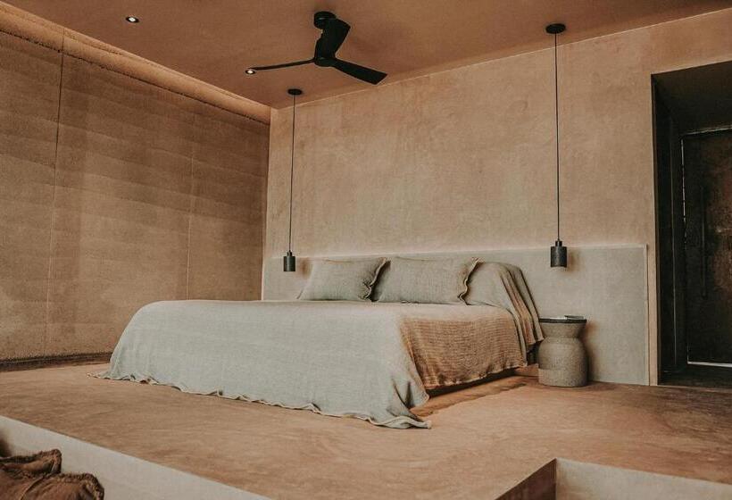 ホテル Mira Earth Studios