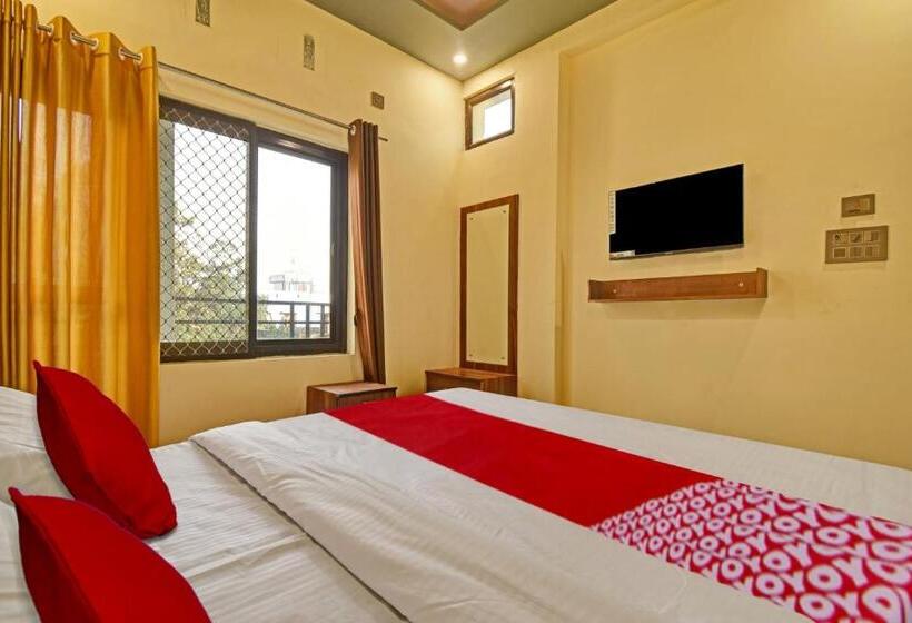 ホテル Oyo Flagship Ace Inn