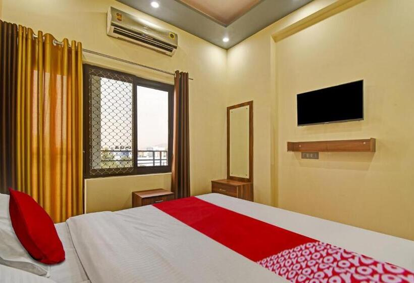 ホテル Oyo Flagship Ace Inn